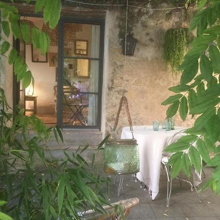 La Petite Maison Lourmarin Exterior photo