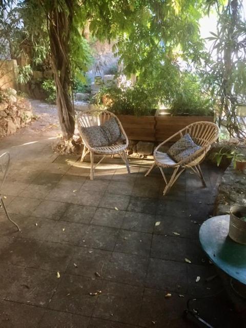 La Petite Maison Lourmarin Exterior photo